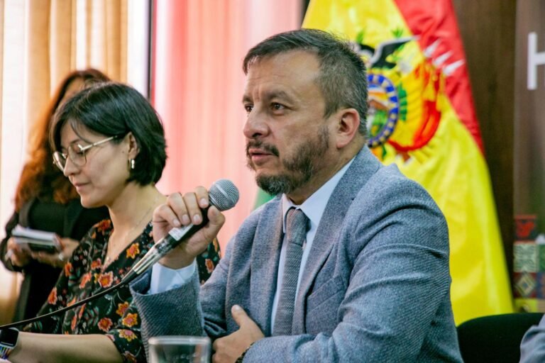 Gobierno de Paz tiene apoyo financiero para estabilizar la provisión de combustibles