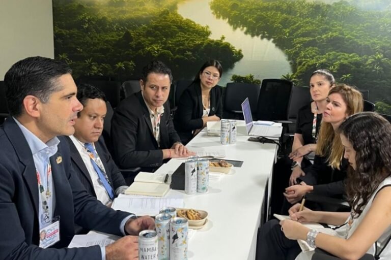 COP30: Bolivia consolida alianza técnica para avanzar en regulaciones climáticas