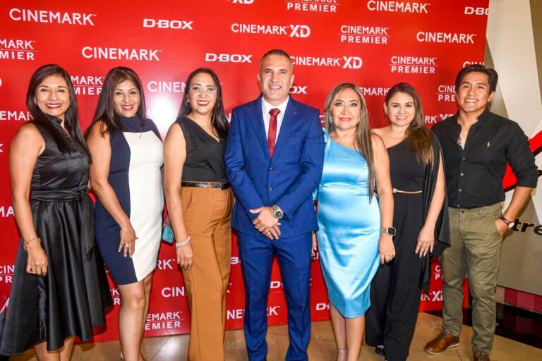 Santa Cruz celebra el 12 anivesario de Cinemark