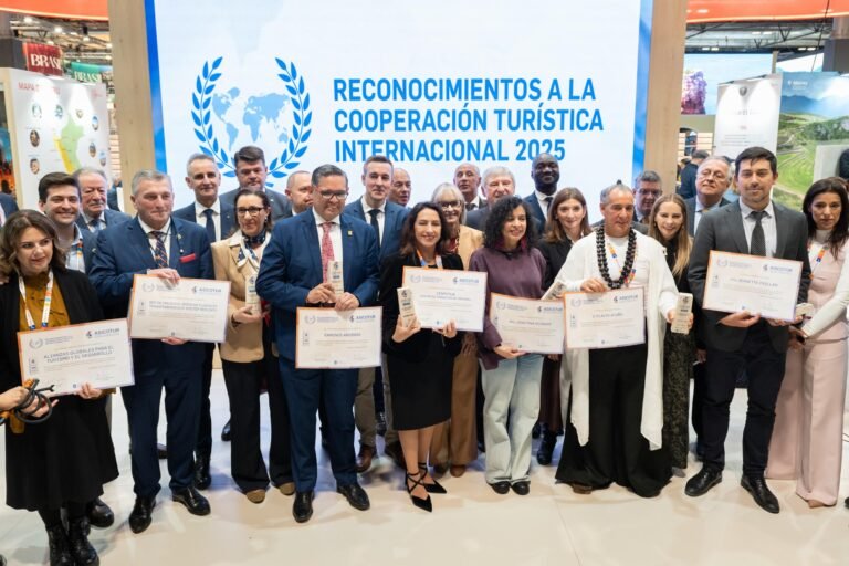 Proyecto turístico Caminos Andinos es reconocido como iniciativa innovadora de integración regional