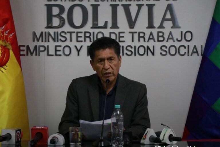 Ministro de Trabajo ratifica trasladó del feriado del Jueves al Viernes 23