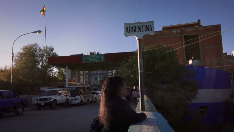 Película “A través de la Tierra”, retrata el sacrificio de la migración boliviana en Argentina