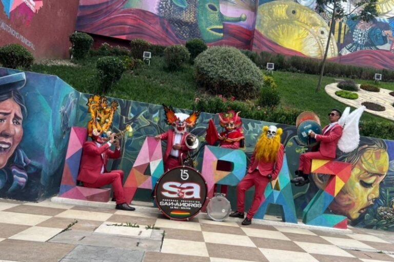 Banda San Andrés graba videoclip en el Paseo del Arte