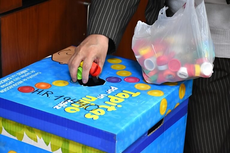 Ministerio de Salud impulsa campaña de reciclaje para apoyar a niños con cáncer