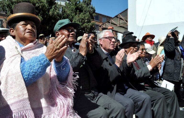 Senasir: Más del 80% de los rentistas y derechohabientes recibirá un incremento superior a Bs 700 desde abril