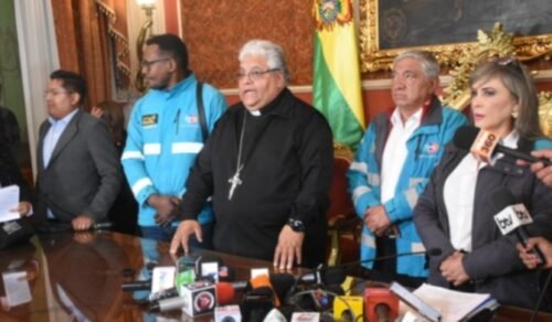 En La Paz se aprueba ley que excluye del pago de dos impuestos a la Iglesia Católica y entidades sin fines de lucro