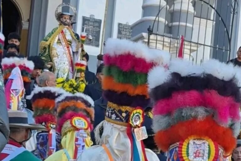 “Este es nuestro patrimonio”: Tarija lanza oficialmente la Fiesta Grande de San Roque con un llamado a la fe y la paz