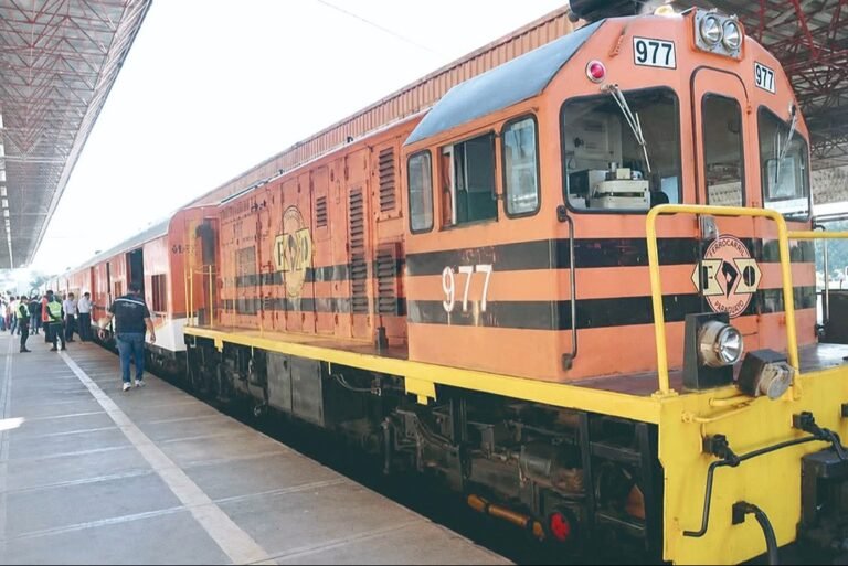 El regreso del tren de pasajeros devuelve la esperanza a la Chiquitania