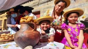 Santa Anita enciende la magia de la miniatura en el barrio San Roque de Tarija