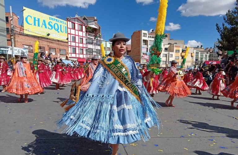 Entrada folklórica de la Virgen del Carmen de El Alto proyecta mover Bs 700 millones