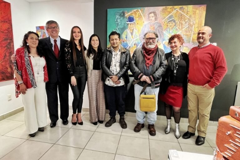 Inauguración de «Ciudad Viva» en Galería AR°T marca un hito en la gestión cultural de La Paz
