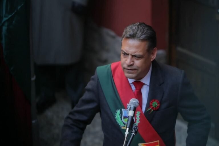 Revilla pide unidad para consolidar un proyecto de desarrollo estratégico en La Paz