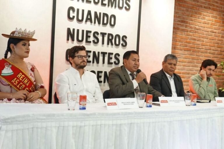 Festividad de la Virgen del Carmen en Santa Cruz busca el reconocimiento de la Unesco como patrimonio cultural