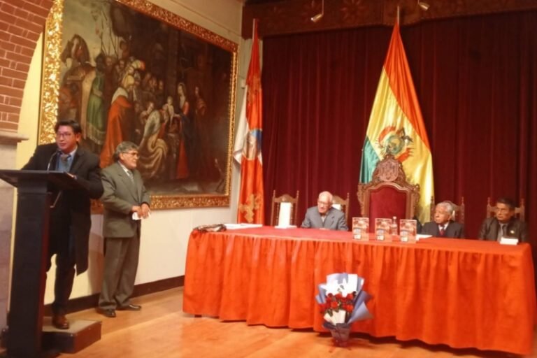 Éxito en la presentación del libro «Potosí ,de la opulencia al abandono» en la Casa Nacional de Moneda