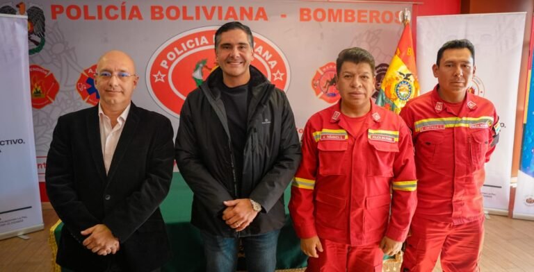 Lanzan Plataforma Digital de Hidrantes para optimizar la respuesta ante incendios en La Paz y El Alto