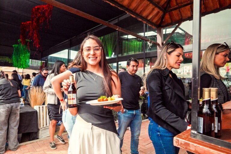 HUARI fue el presentador oficial de QUINTAESENCIA & CONVERSABOR 2026