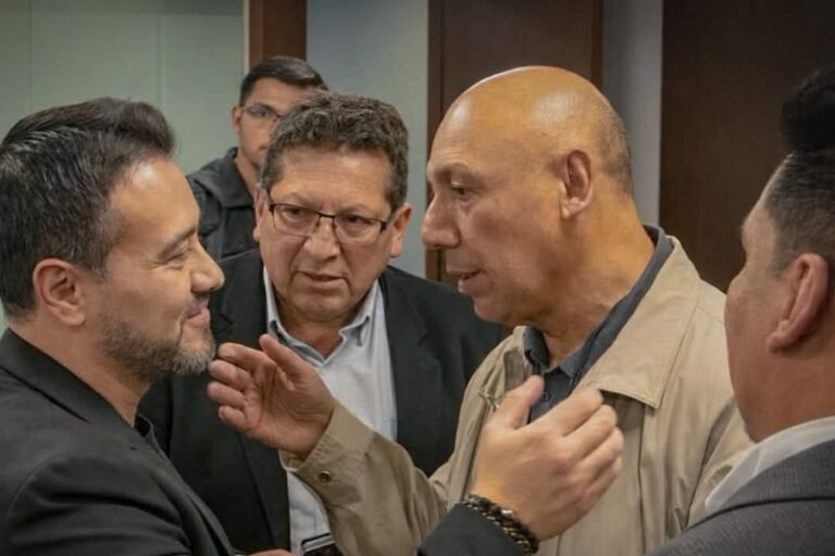Aprueban proyecto de ley para la restitución de derechos de militares y policías dados de baja en 2019