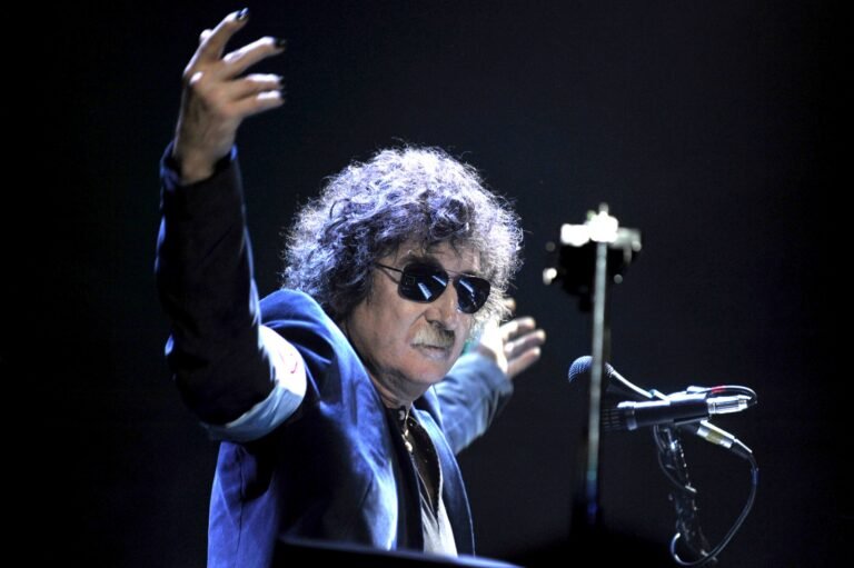 Charly García celebra sus 75 años con el histórico lanzamiento digital de “60×60”
